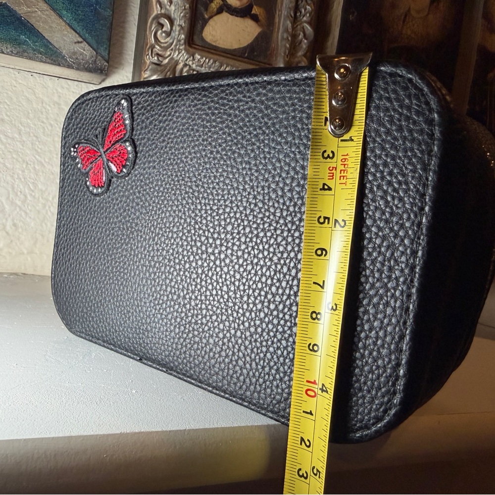 Trish McEvoy‎ Black “Power of Makeup” Planner with Butterfly Patch - Picture 15 of 16